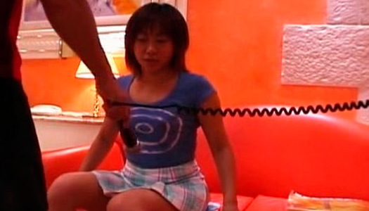Kaoru Shimatsuka flashes her hairy pussy porn pics