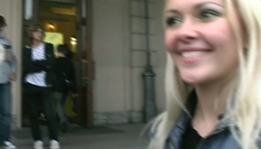 Nice blonde  looking for  new bra and undressing in fitting room porn pics