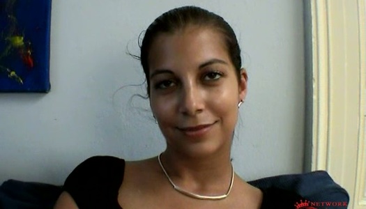 Dark skinned lovely milf opens her legs to show her twat porn pics