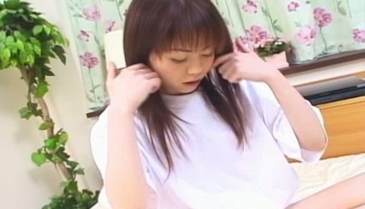 Spend a fun time with kinky Maria Hidaka porn pics