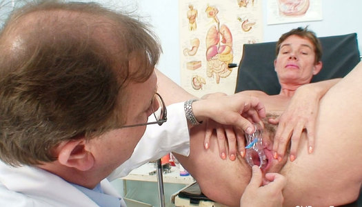 Filthy mom Libuse gets her beaver pounded with dildo porn pics