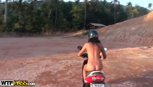 Luscious brunette skank Bella is scewed bad in a missionary position porn pics