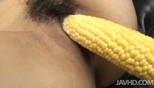 Using a corn spoiled dude polishes the wet hairy cunt of whorish Kibuki Ohtsuki porn pics
