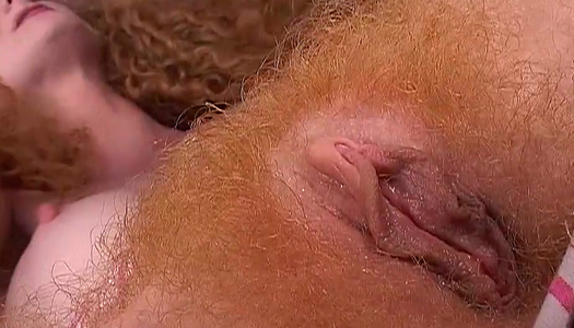 Curly haired hottie Annie Body gets her pussy expertly eaten out porn pics