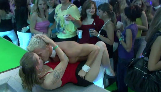 Voracious for cum bitches have nothing to be fucked mish at the haunt porn pics