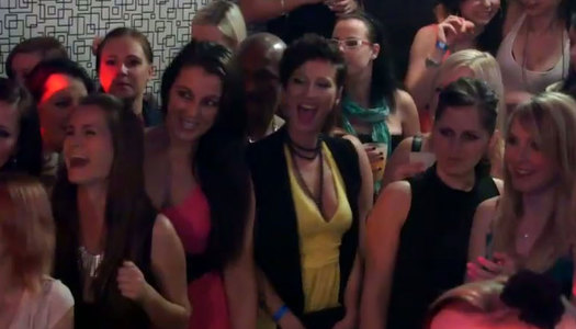 Hot club party is about to turn into an orgy porn pics