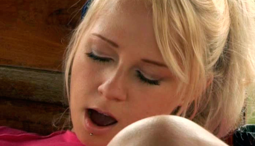 Appetizing Terry gets eaten by thirsty dude porn pics