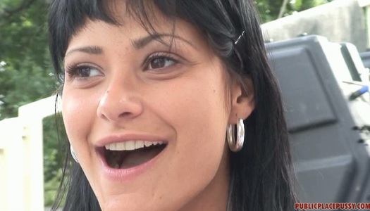 Sex hungry folks gets on observation wheel where Tera Joy gives reverse cowgirl ride porn pics