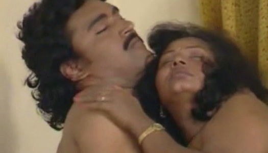 Fat Indian whore gets her pussy fucked in missionary position porn pics