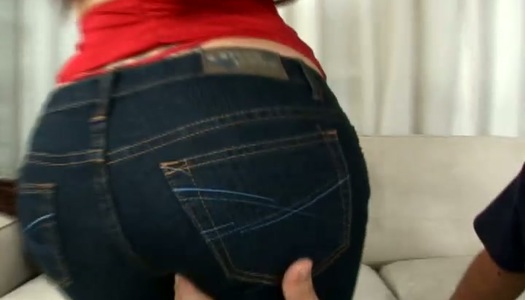 All fake brunette skank with small tits loves money making with her pussy porn pics