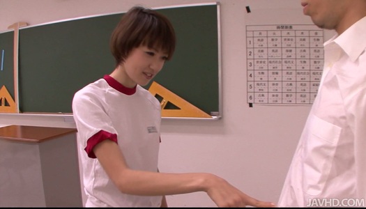 Petite Japanese girl Akina Hara blowjob classes porn pics