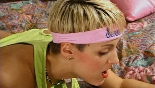 Sporty blondie gives head and gets her delicious pussy eaten porn pics