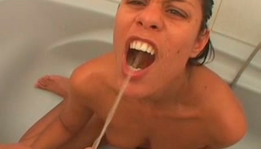 Juggy brunette fairy gets pissed after fuck in missionary style porn pics