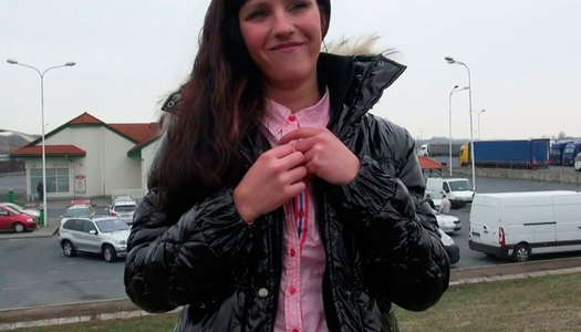 Cute and sexy Morgan Blanchett exposed her titties for money porn pics