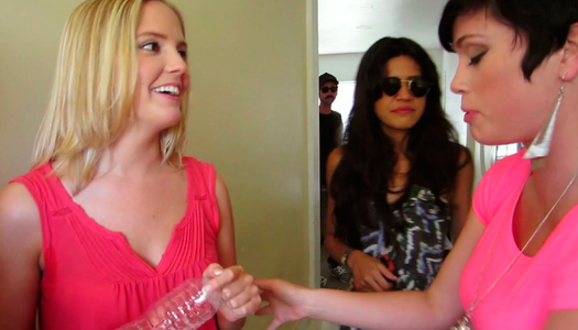 Veronica Wild and her curvy girlfriends shave pussies in bathroom porn pics