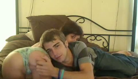 Nasty dude finger fucks his teeny girlfriend's pussy on webcam porn pics