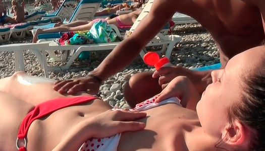 MMF steamy nonstop threesome after a beach day porn pics