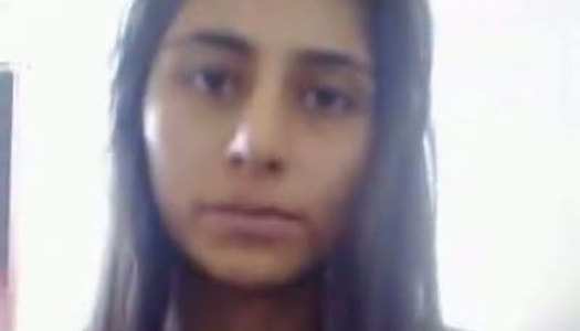 Desirable Indian girl poses for camera absolutely naked porn pics