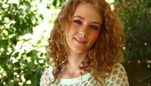 Curly-haired babe Kimber Day gives her boyfriend one hell of a blowjob porn pics