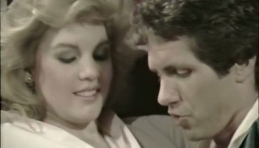 Beautiful vintage babe gets her hairy pussy finger fucked and licked porn pics