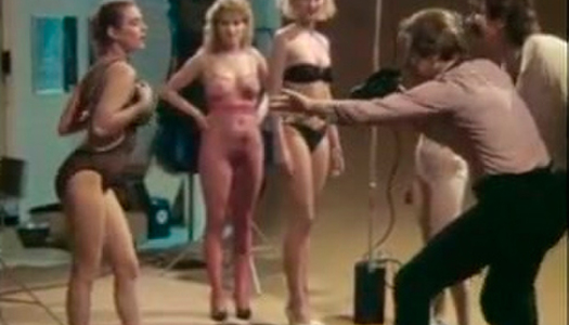 Gorgeous blonde actress gives stout blowjob in arousing retro porn video porn pics