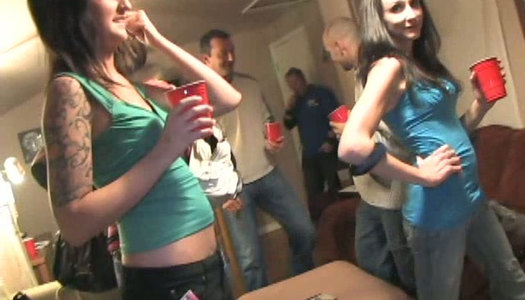 Dumpy teen chicks enjoy steamy fuck fest with horny freaks porn pics