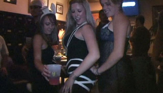 Trashy white chick give deepthroat blowjob to well endowed BBC porn pics