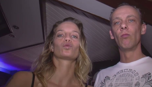 Swinger party featuring cougar chicks and perverted dudes porn pics