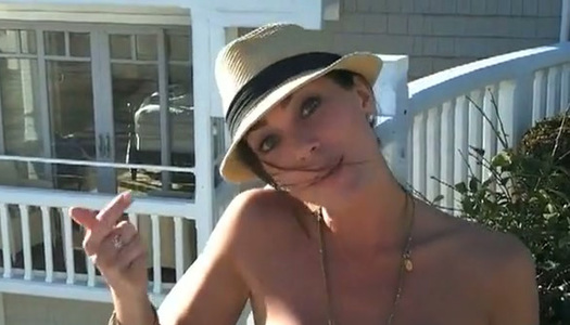 Awesome Latina chick gets nailed hard in a hotel room porn pics