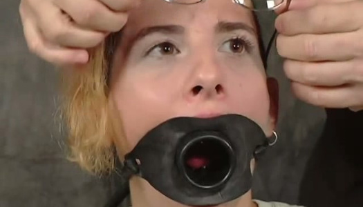 Dude puts the mask on sex-slave before punishing her throat porn pics