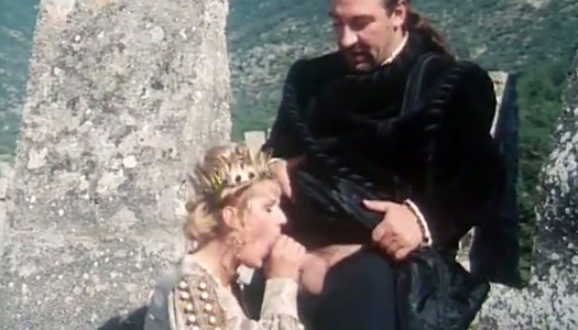 Horny dude pounds his beloved girlfriend the way she likes porn pics