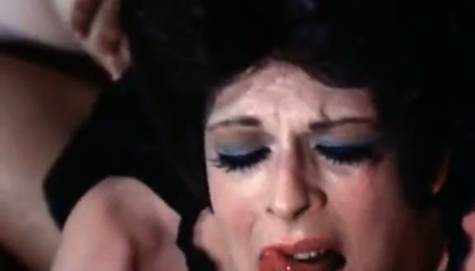 Vintage brunette Linda sucks cock and gets her retro pussy fucked porn pics