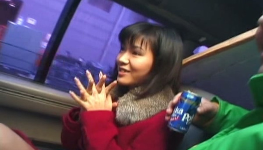 Nasty and filthy babe flashes her tits in the taxi cab porn pics