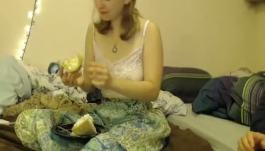 Happy auburn girlie kneels down to suck her boyfriend's tasty dick porn pics