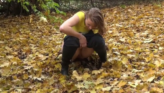 Fair haired torrid sex doll adores pissing in the park porn pics