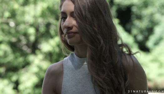 Fucking hot sex with Rebel Lynn right in the garden porn pics