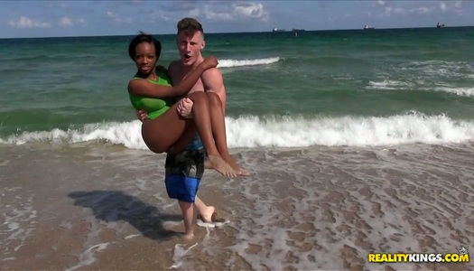 Sex-appeal ebony bitch Sierra Simmons goes wild on hard white penis porn pics