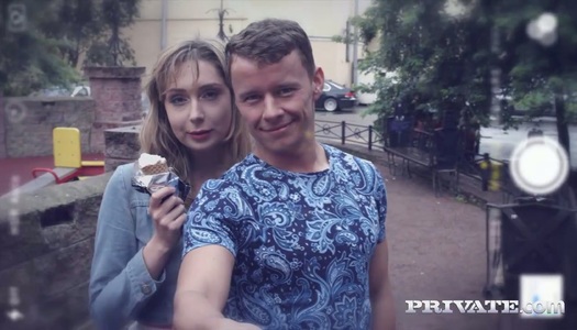 Fucked up blonde Connie Sparkle takes cumshots in her opened mouth porn pics