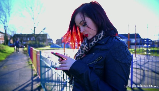 Seductive ginger babe Jaye Rose is fucked hard on the first date porn pics