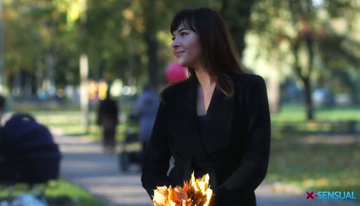 Delicious babe Katty Blessed is fucked in her butt hole on the first date porn pics