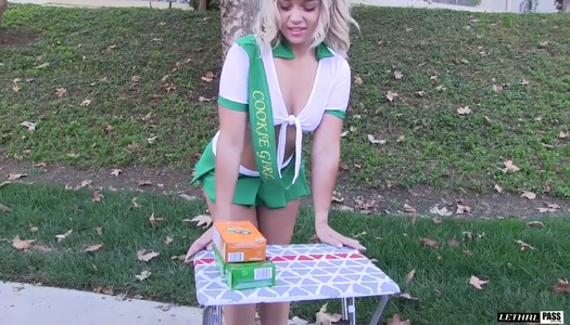 Promo girl Kenzie Green is fucked hard by one stranger driver porn pics