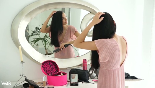 Tasty looking brunette Sapphira is masturbating her delicious pussy porn pics