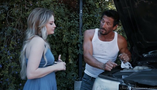 Sexy blonde Britney Light hooks up with her new neighbor porn pics