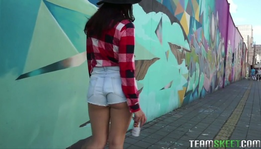 Sex-starved Colombian chick Matilda Ramos is eager for crazy sex with stranger porn pics