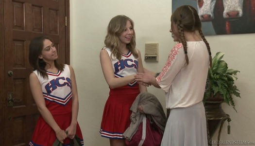 Experienced lesbian Cherie Deville fucks pretty hot young cheerleader porn pics