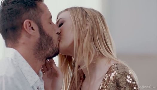 Handsome boyfriend Danny Mountain fucks beautiful blond GF Alexa Grace porn pics