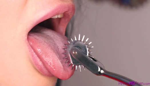 Graceful babe Kate Rich is having crazy sex fun with lesbian girlfriend porn pics