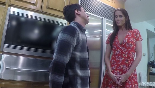 Mom's best friend Sofie Marie turned to be insatiable cum-thirsty bitch porn pics