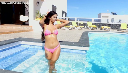 Topless brunette in bikini Eden B shows off yummy ripe boobies porn pics