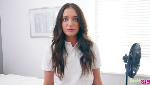 Lustful stepsister Gia Paige allows to penetrate her pussy and anus porn pics